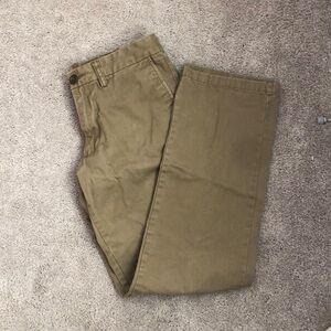 Old Navy ultimate straight toasty khakis size 30 x 32